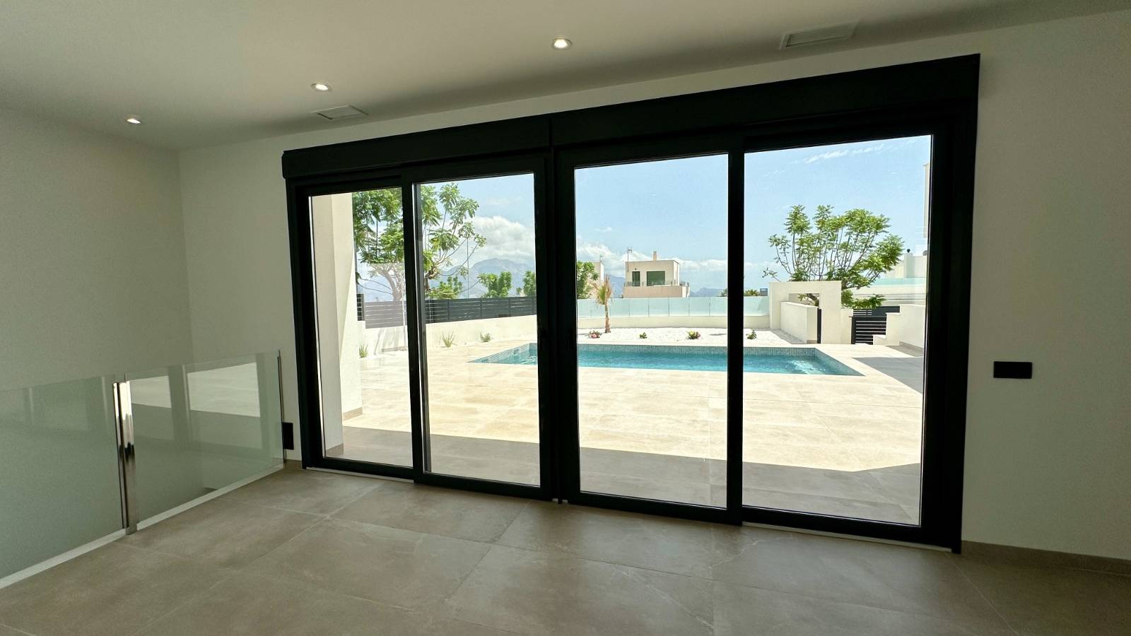 Nowy budynek - Villa - Polop