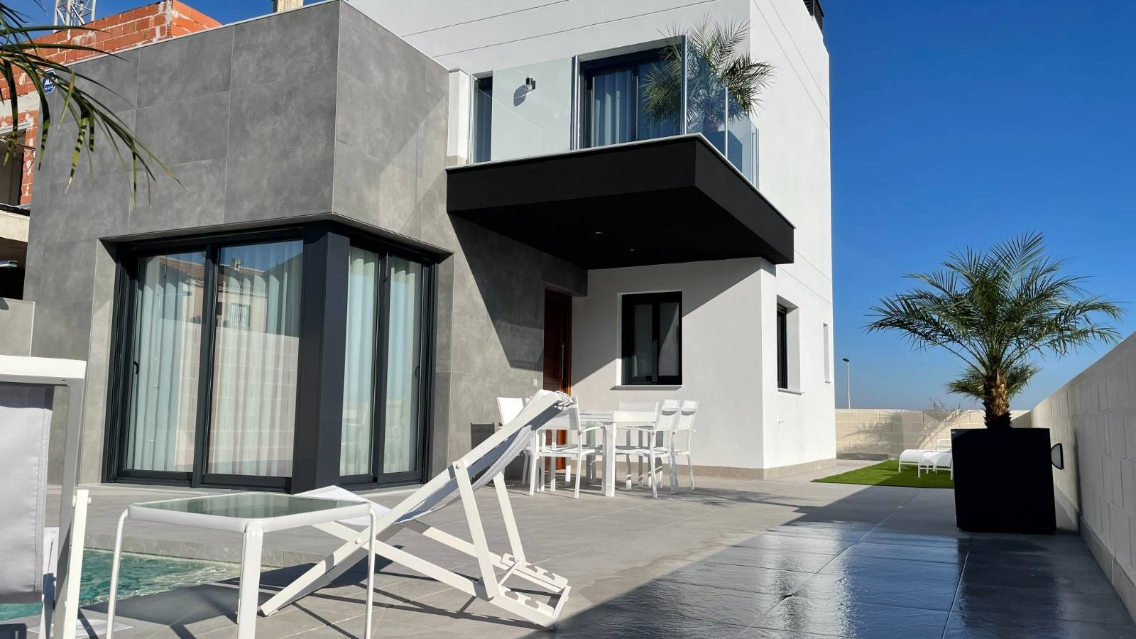 Nowy budynek - Villa - Torrevieja - Los Altos