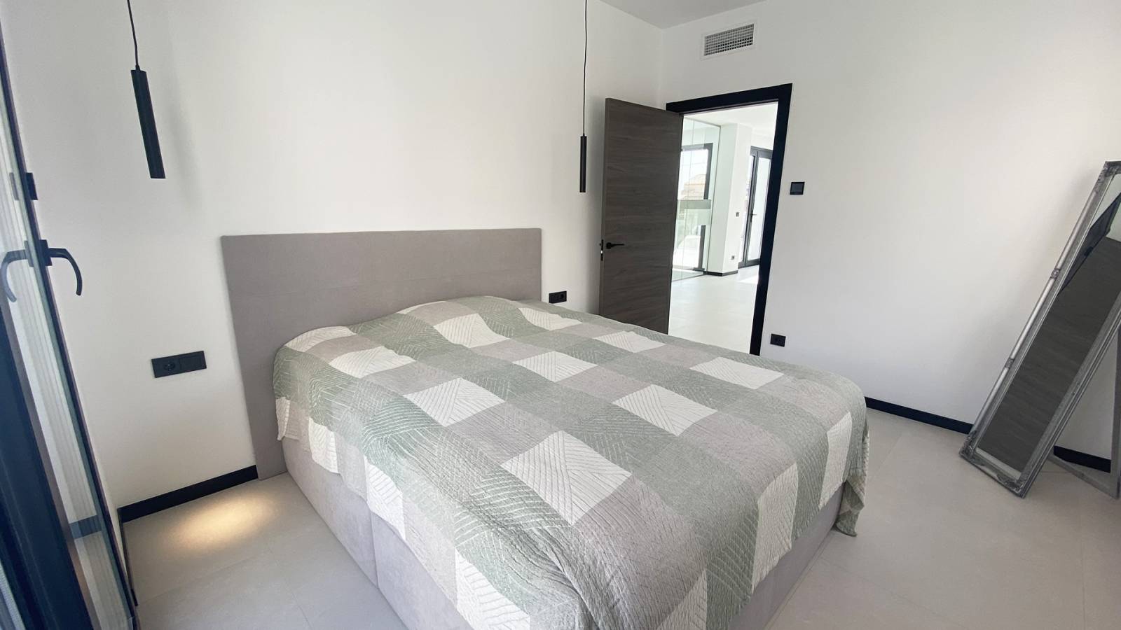 Nowy budynek - Villa - Torrevieja