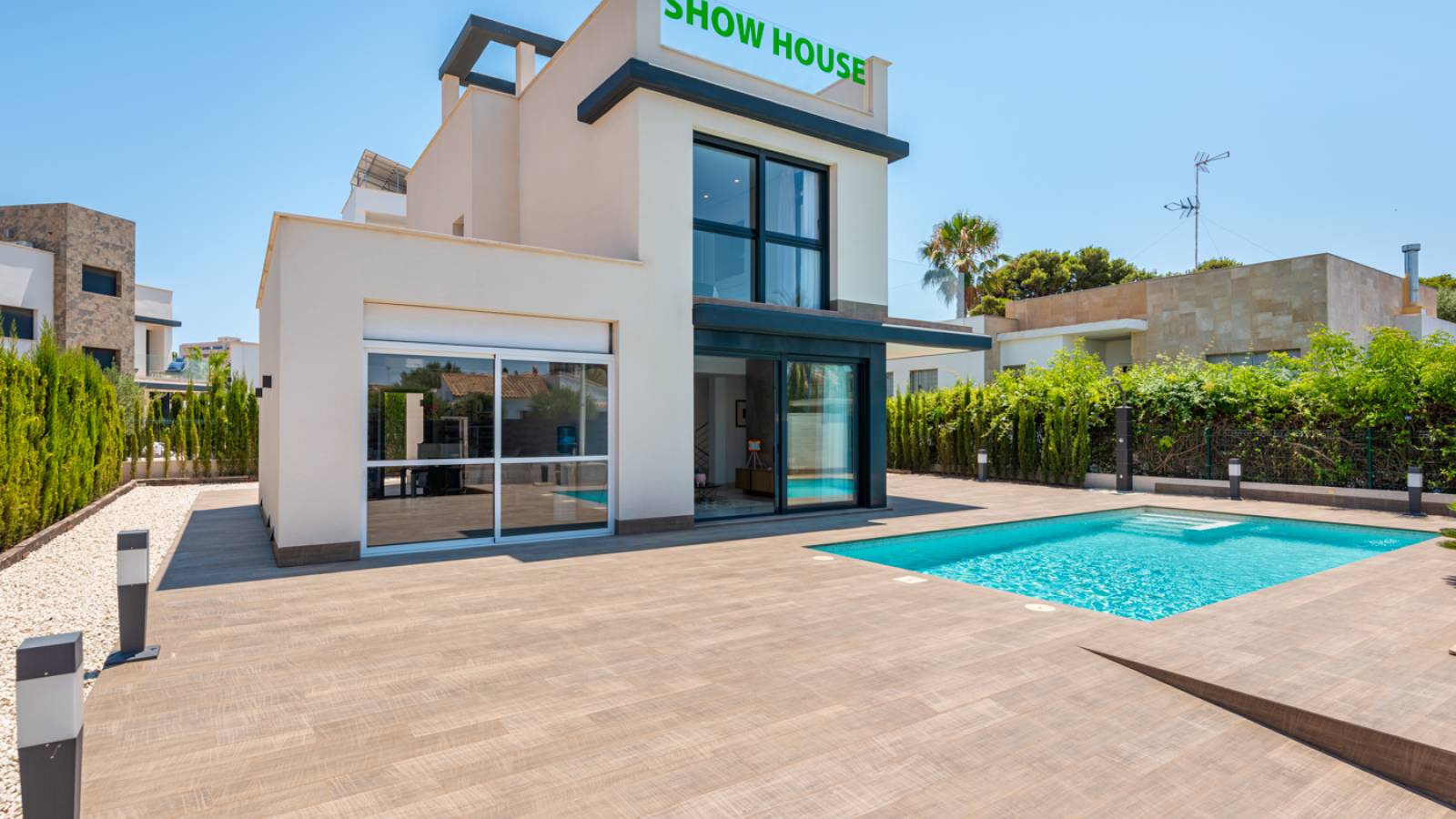 Nowy budynek - Villa - 