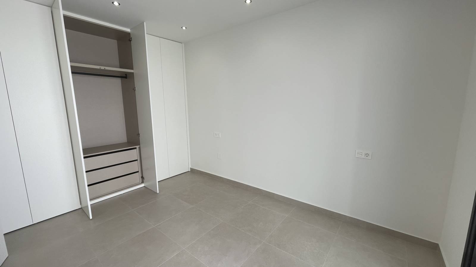 Nowy budynek - Villa - 