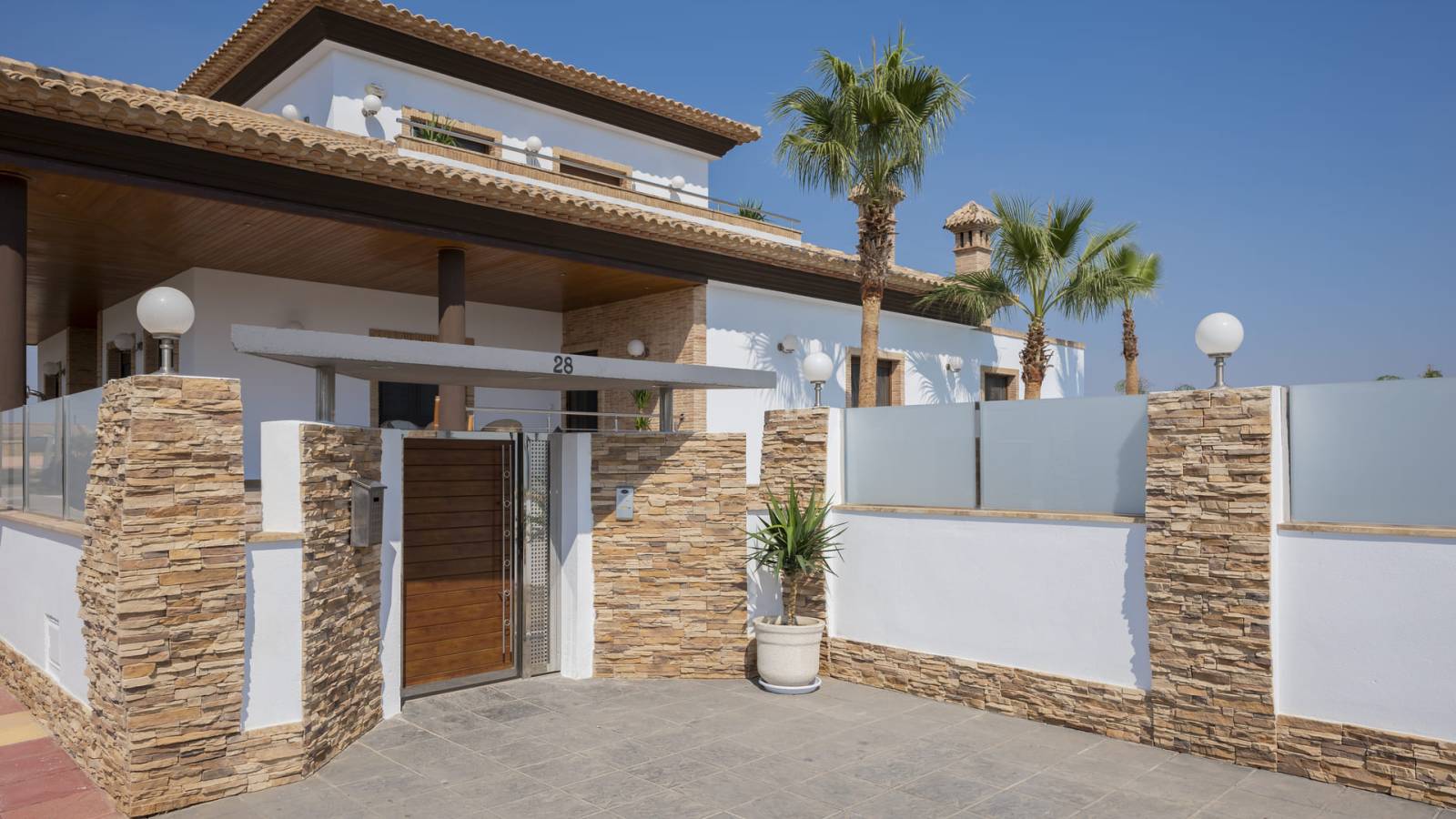 Nowy budynek - Villa - 