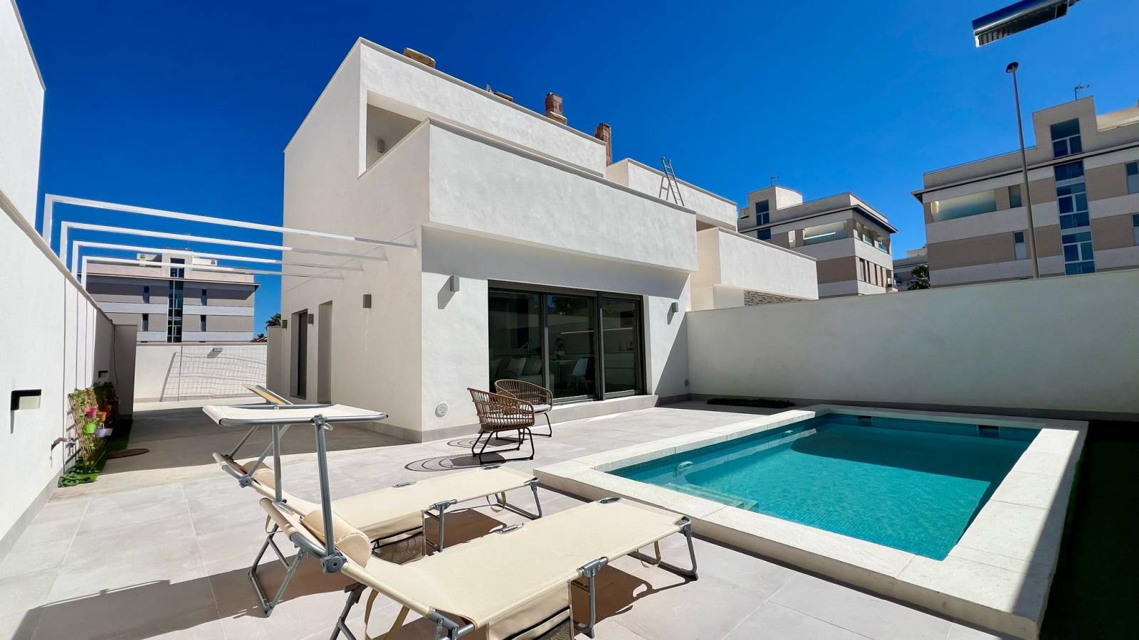 Nowy budynek - Villa - 