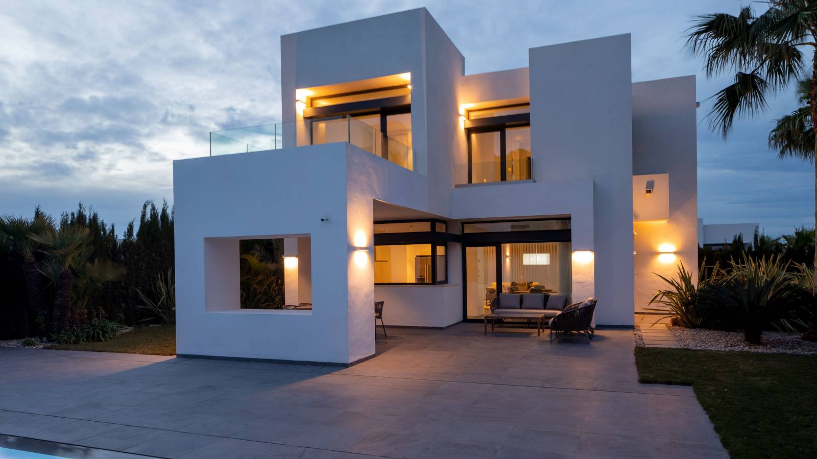 Nowy budynek - Villa - 
