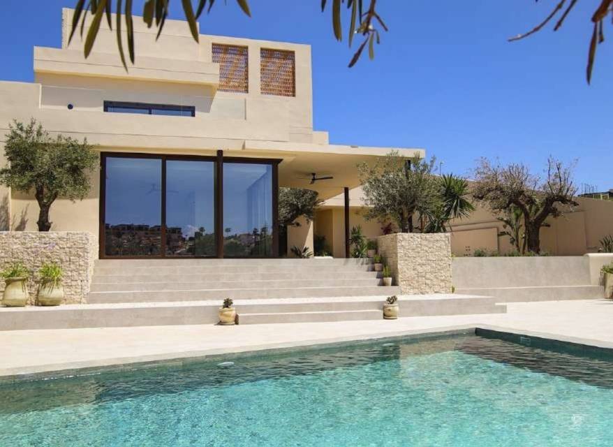 Nowy budynek - Villa - 