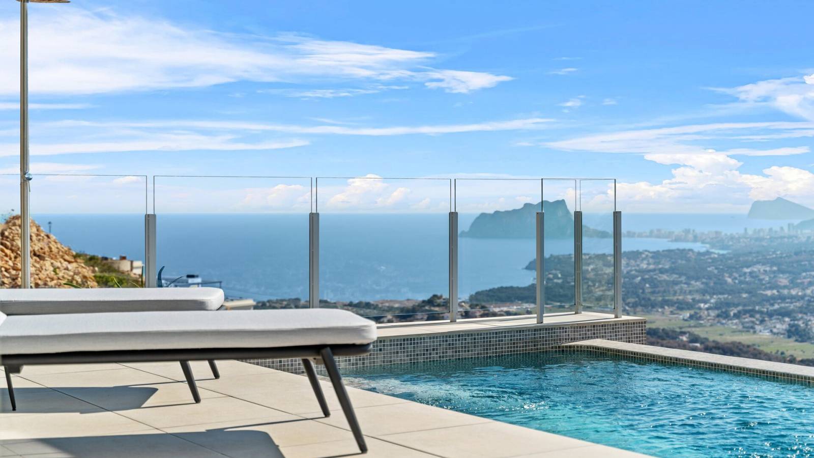 Nueva construcción  - Chalet - Cumbre del Sol