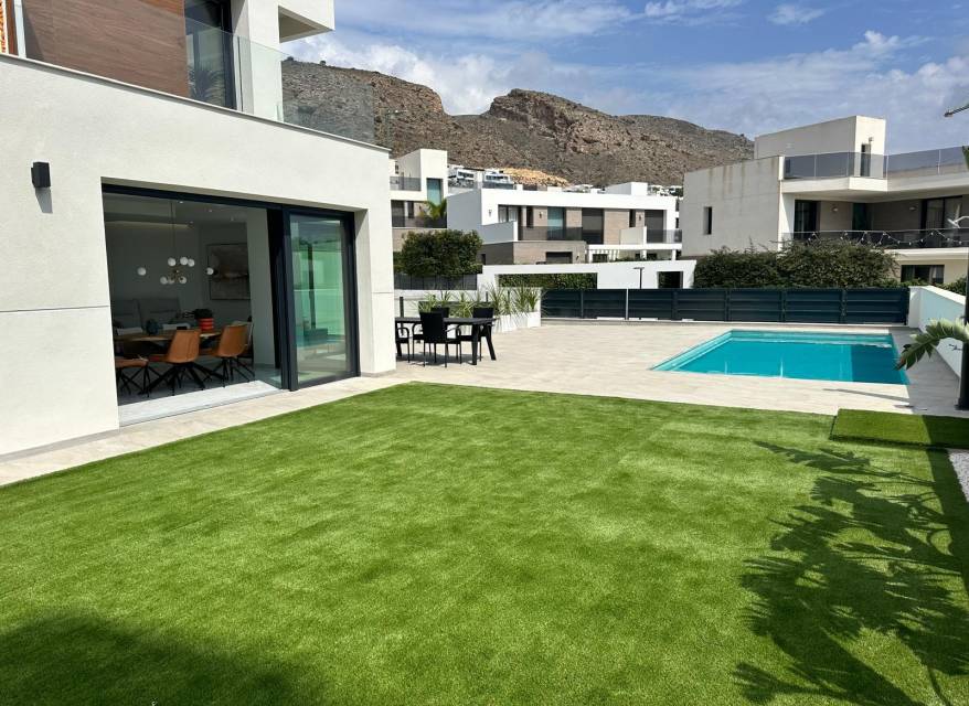 Nueva construcción  - Chalet - Finestrat