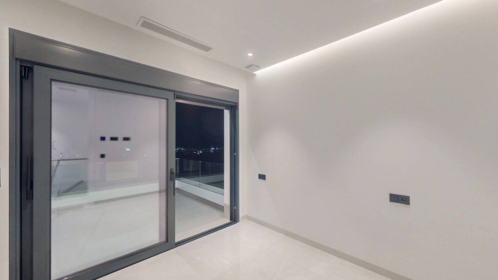 Nueva construcción  - Chalet - Finestrat