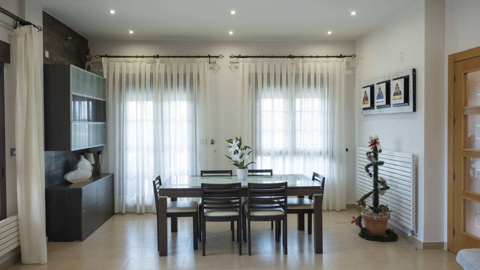 Nueva construcción  - Chalet - Jerónimo y Avileses