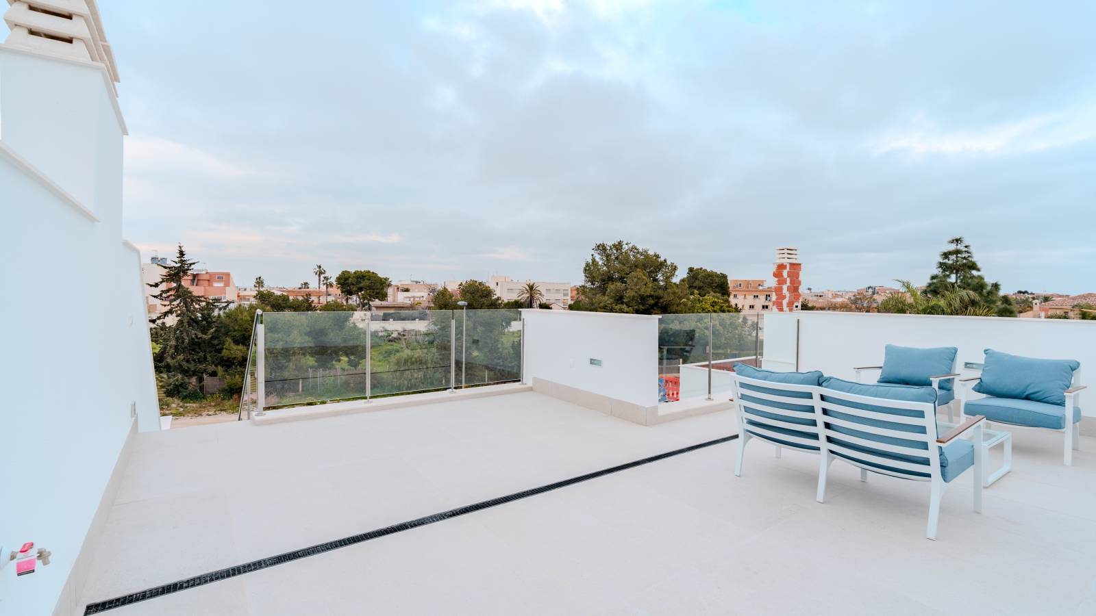 Nueva construcción  - Chalet - Los Alcazares