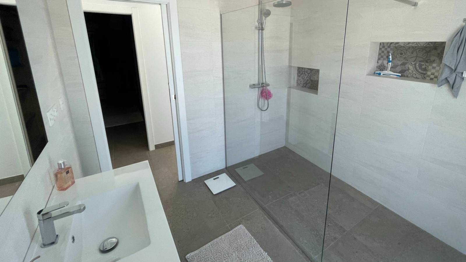 Nueva construcción  - Chalet - Pinoso