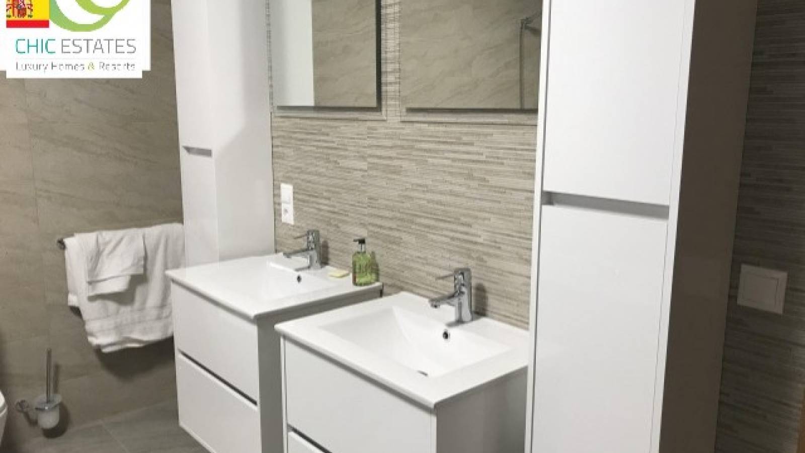 Nueva construcción  - Chalet - Pinoso