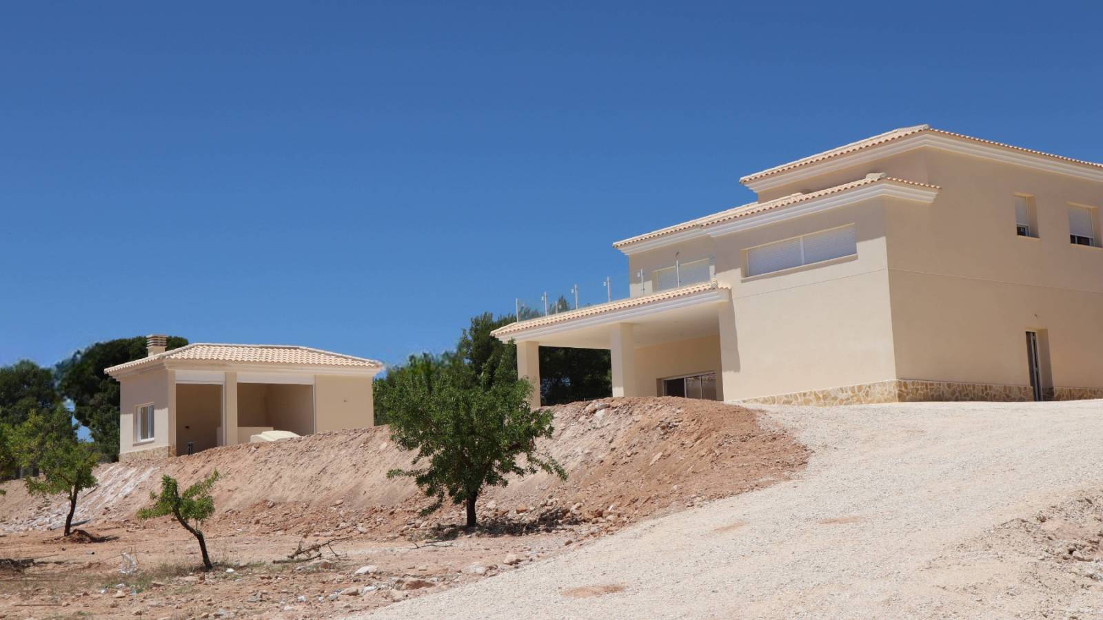 Nueva construcción  - Chalet - Pinoso