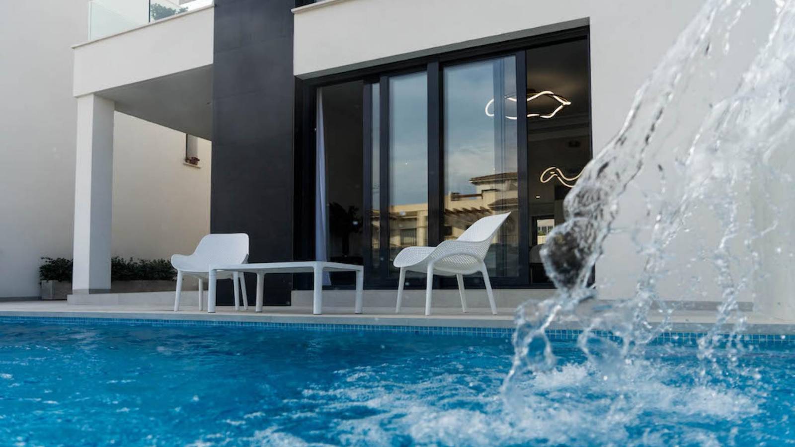 Nueva construcción  - Chalet - Punta Prima