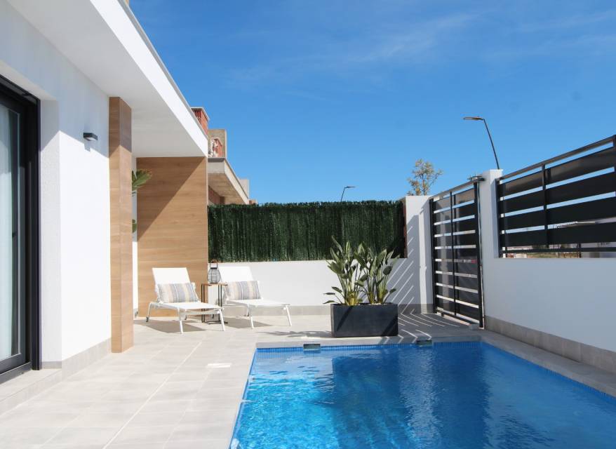 Nueva construcción  - Chalet - Roldan