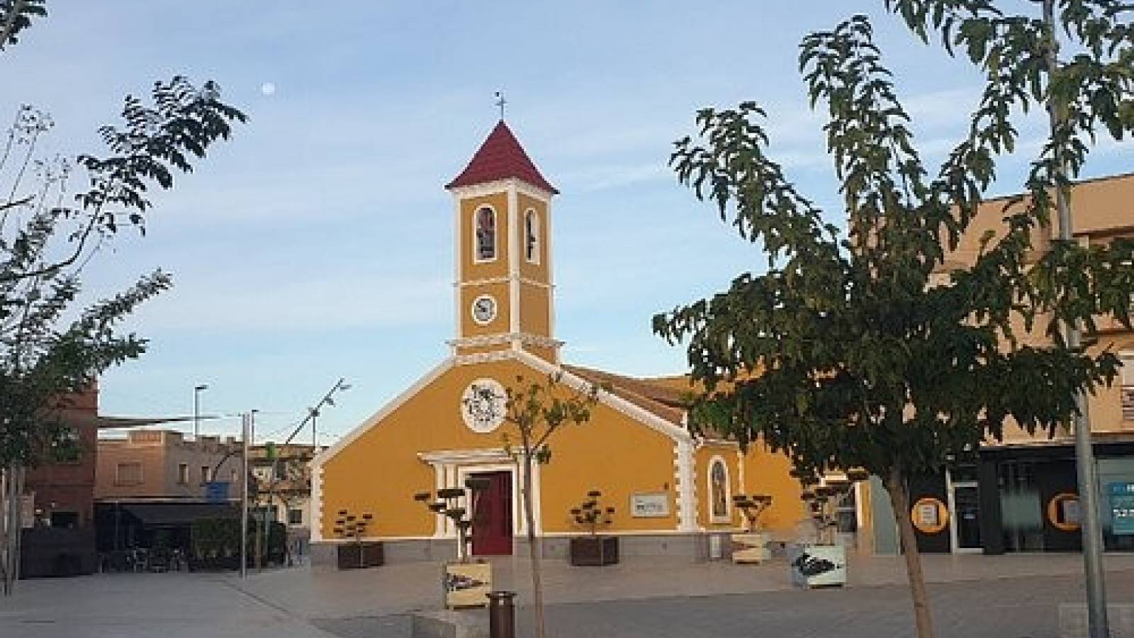 Nueva construcción  - Chalet - Roldan