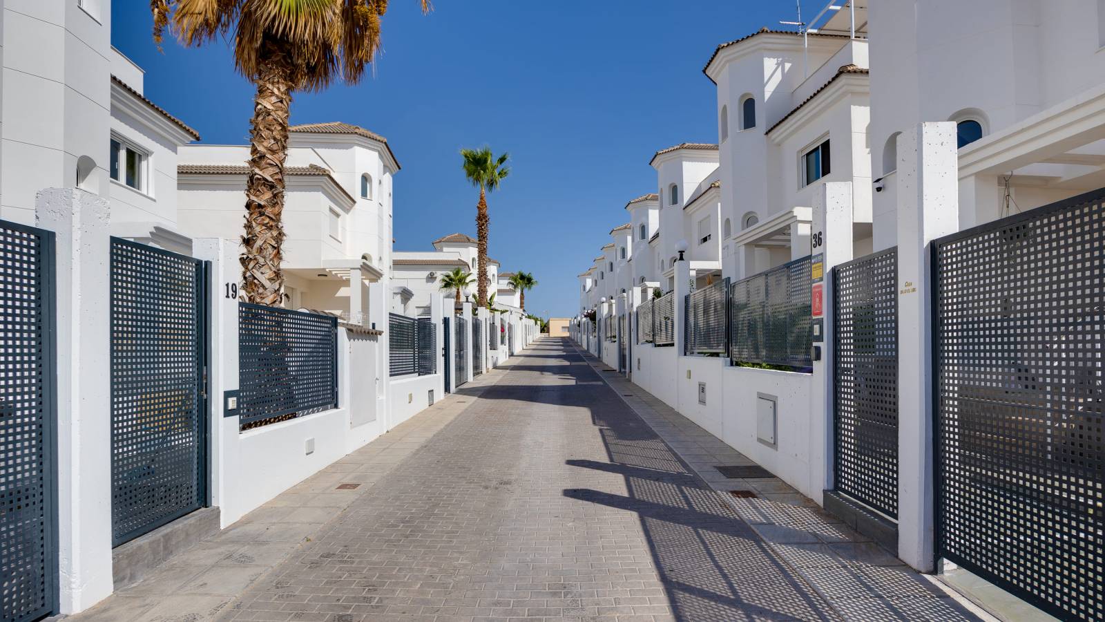 Nueva construcción  - Chalet - San Fulgencio