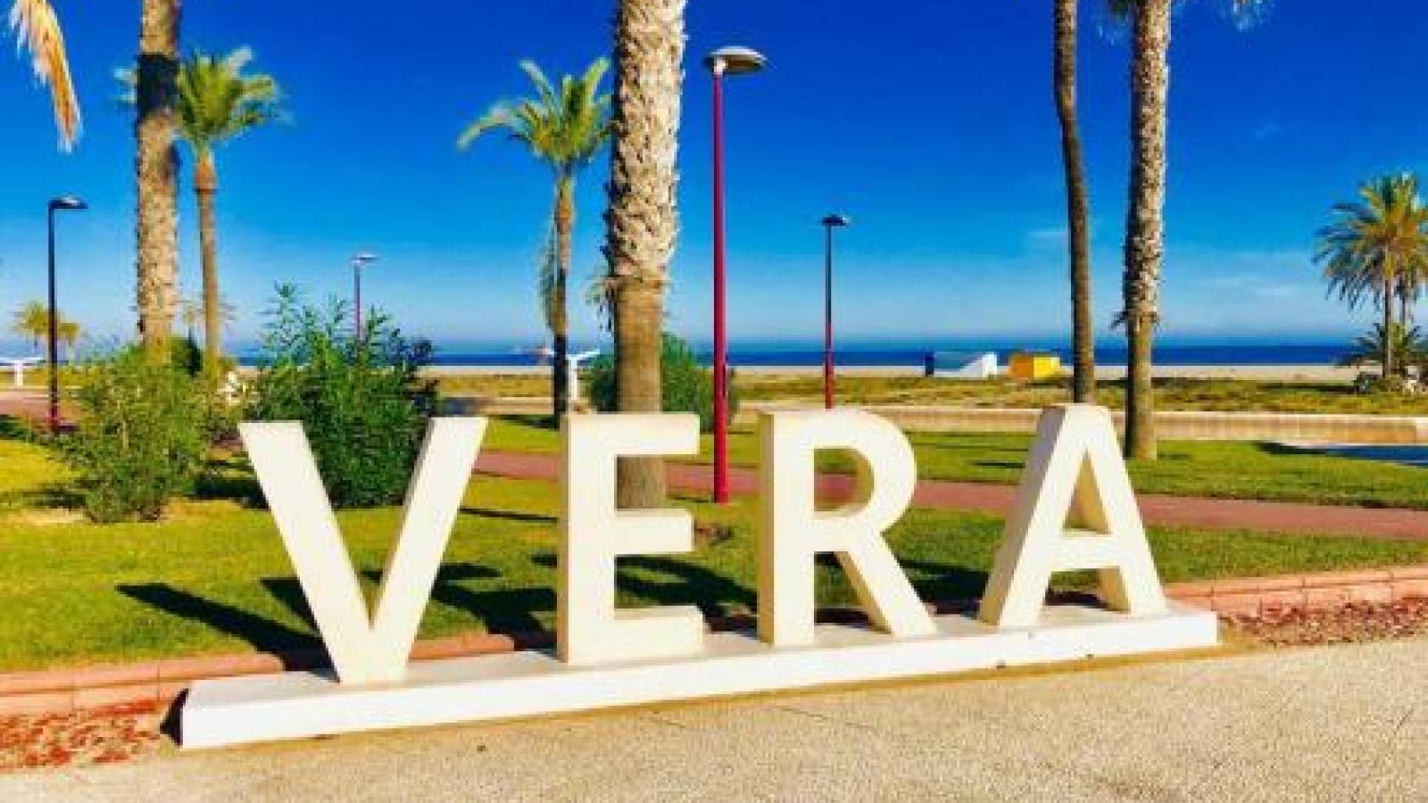 Nueva construcción  - Chalet - Vera