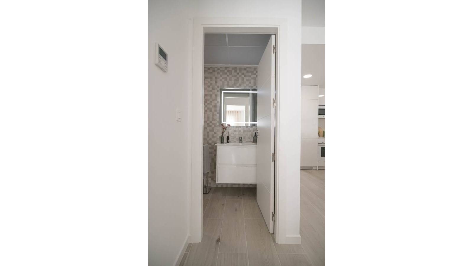 Nueva construcción  - semi-detached - Jerónimo y Avileses