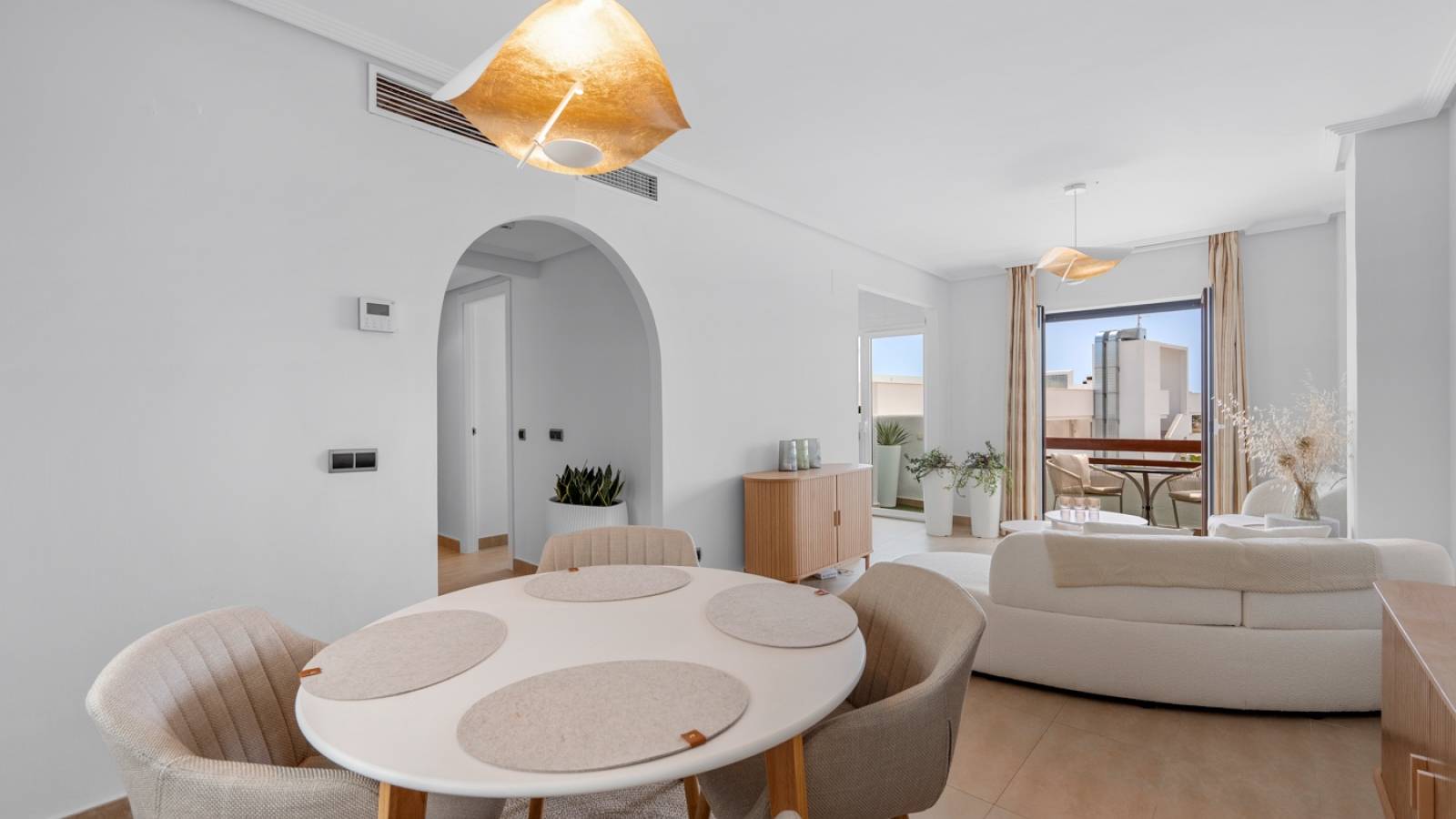 Odsprzedaż - Apartament - Los Alcazares - 