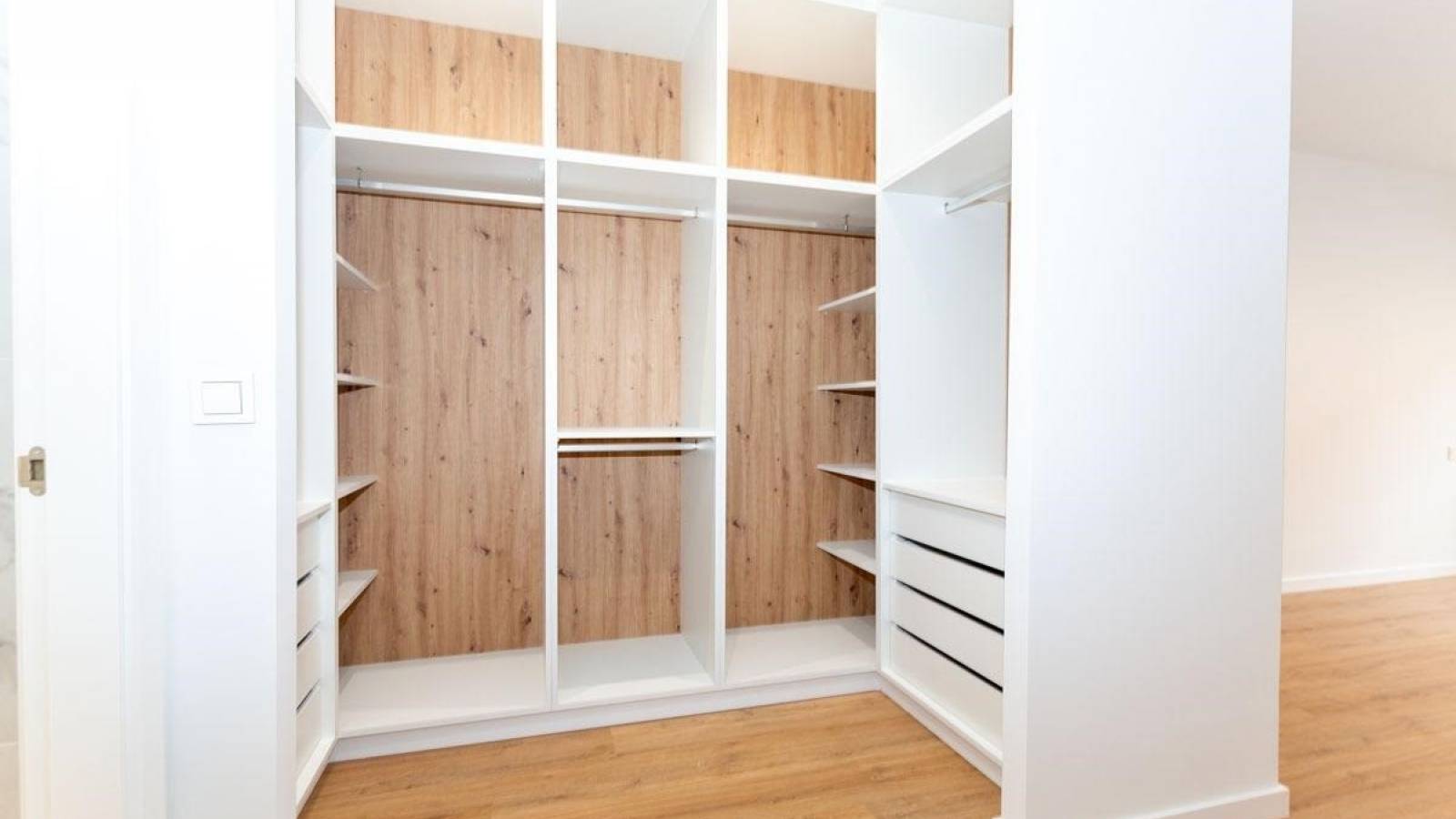 Odsprzedaż - Apartament - Los Montesinos