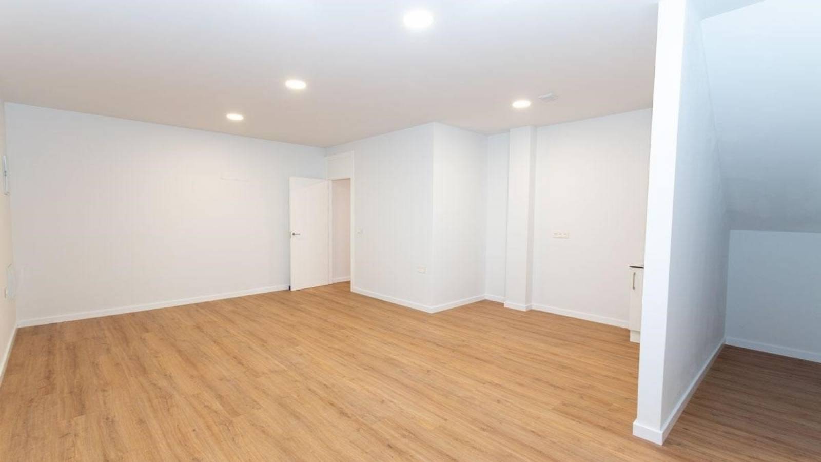 Odsprzedaż - Apartament - Los Montesinos