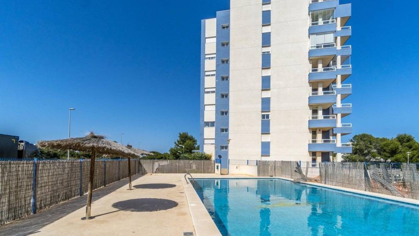 Odsprzedaż - Apartament - Orihuela Costa - Altos de campoamor