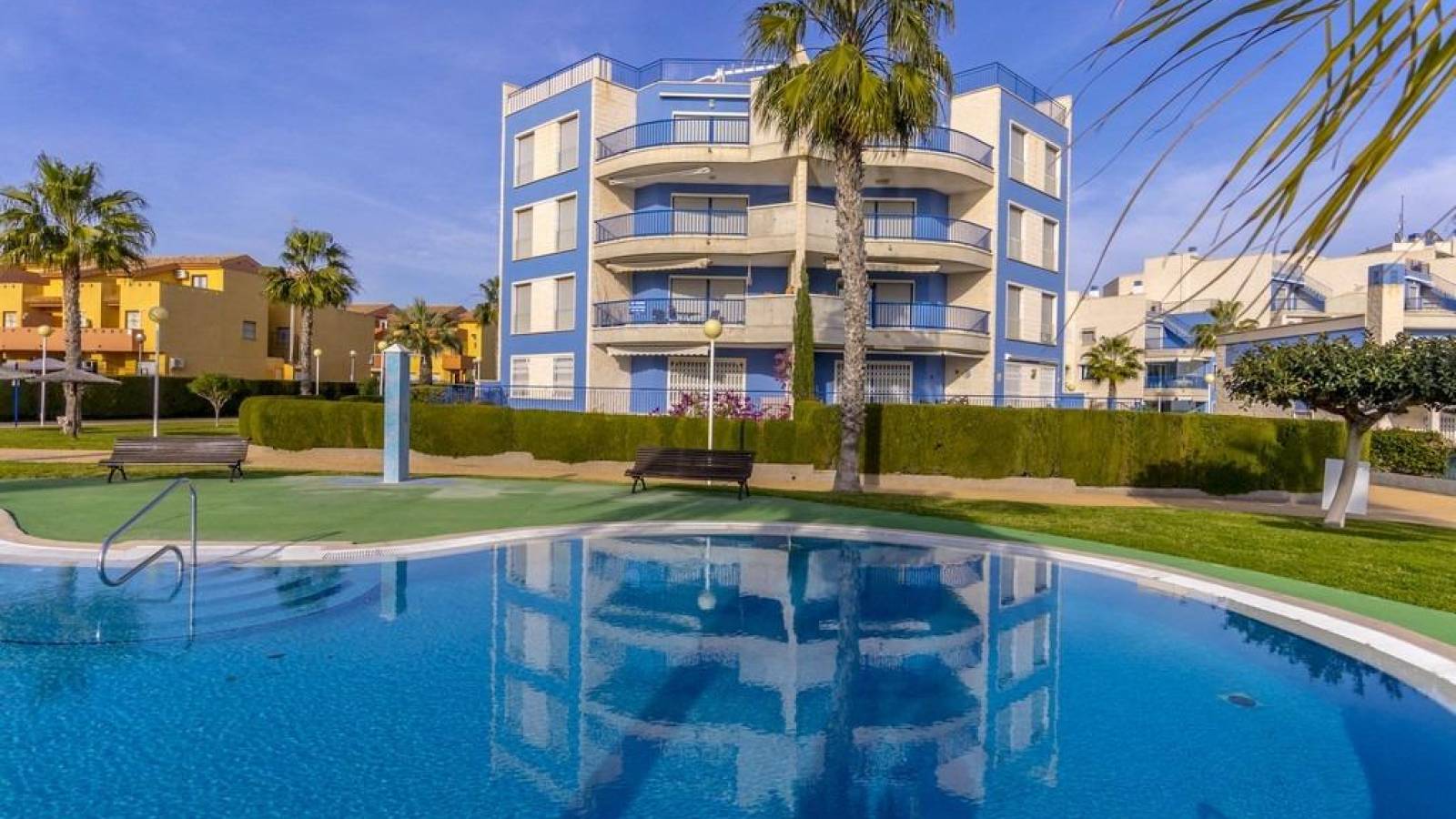 Odsprzedaż - Apartament - Orihuela Costa - Campoamor