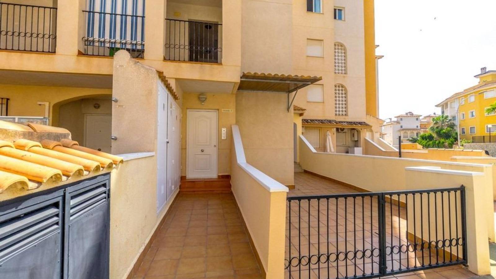 Odsprzedaż - Apartament - Orihuela Costa - Campoamor