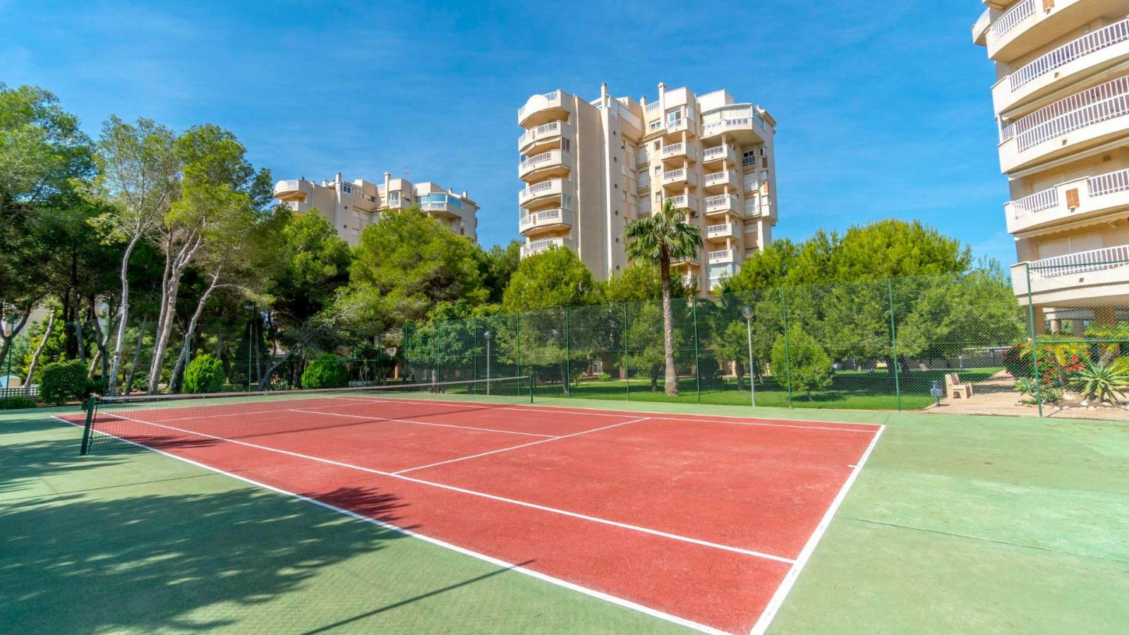 Odsprzedaż - Apartament - Orihuela Costa - Campoamor