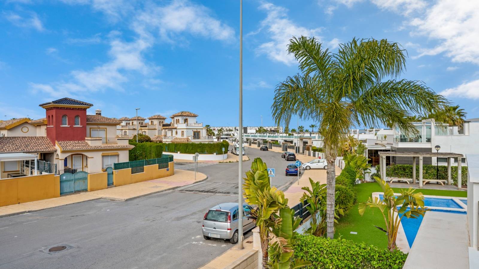 Odsprzedaż - Apartament - Orihuela Costa - Las Filipinas