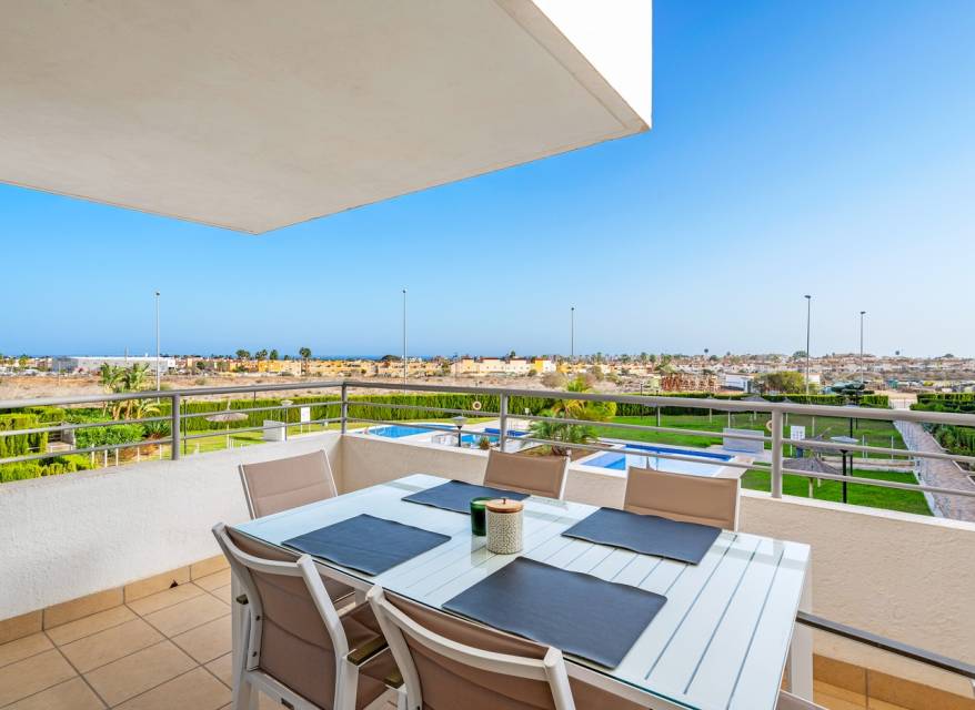 Odsprzedaż - Apartament - Orihuela Costa - Lomas de Cabo Roig