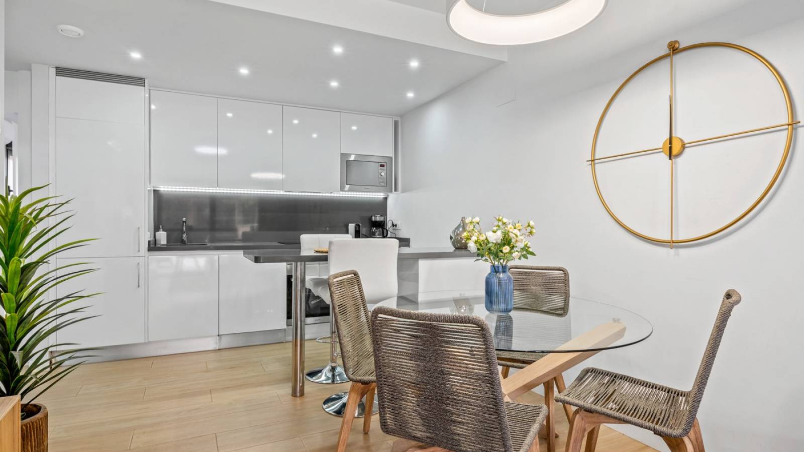 Odsprzedaż - Apartament - Orihuela Costa - Villamartín