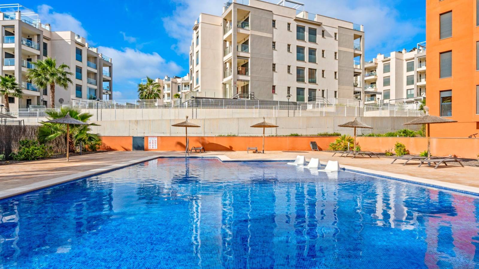 Odsprzedaż - Apartament - Orihuela Costa - Villamartín