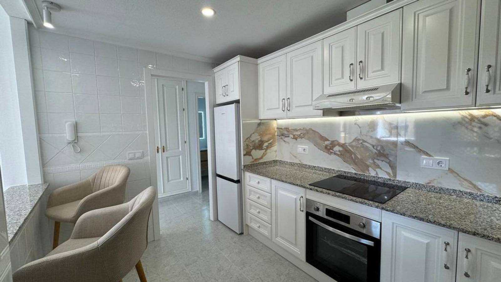 Odsprzedaż - Apartament - Orihuela Costa - 