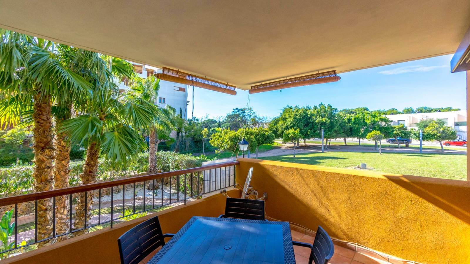 Odsprzedaż - Apartament - Punta Prima