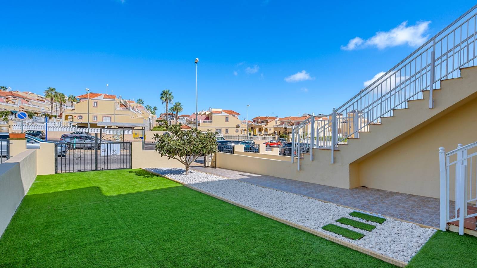 Odsprzedaż - Apartament - San Miguel de Salinas - Orihuela Costa