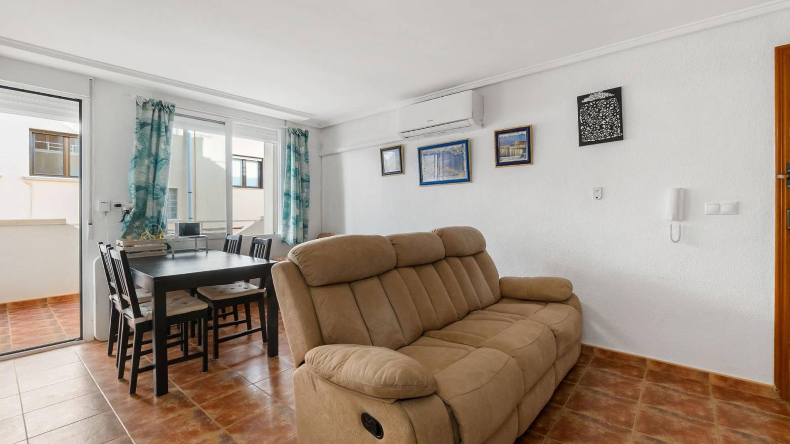 Odsprzedaż - Apartament - Torrevieja - La Mata