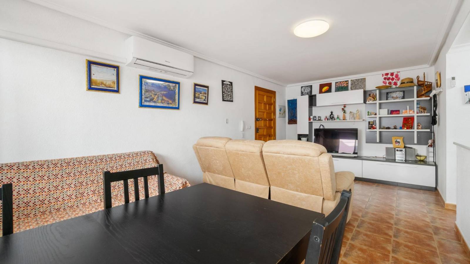 Odsprzedaż - Apartament - Torrevieja - La Mata