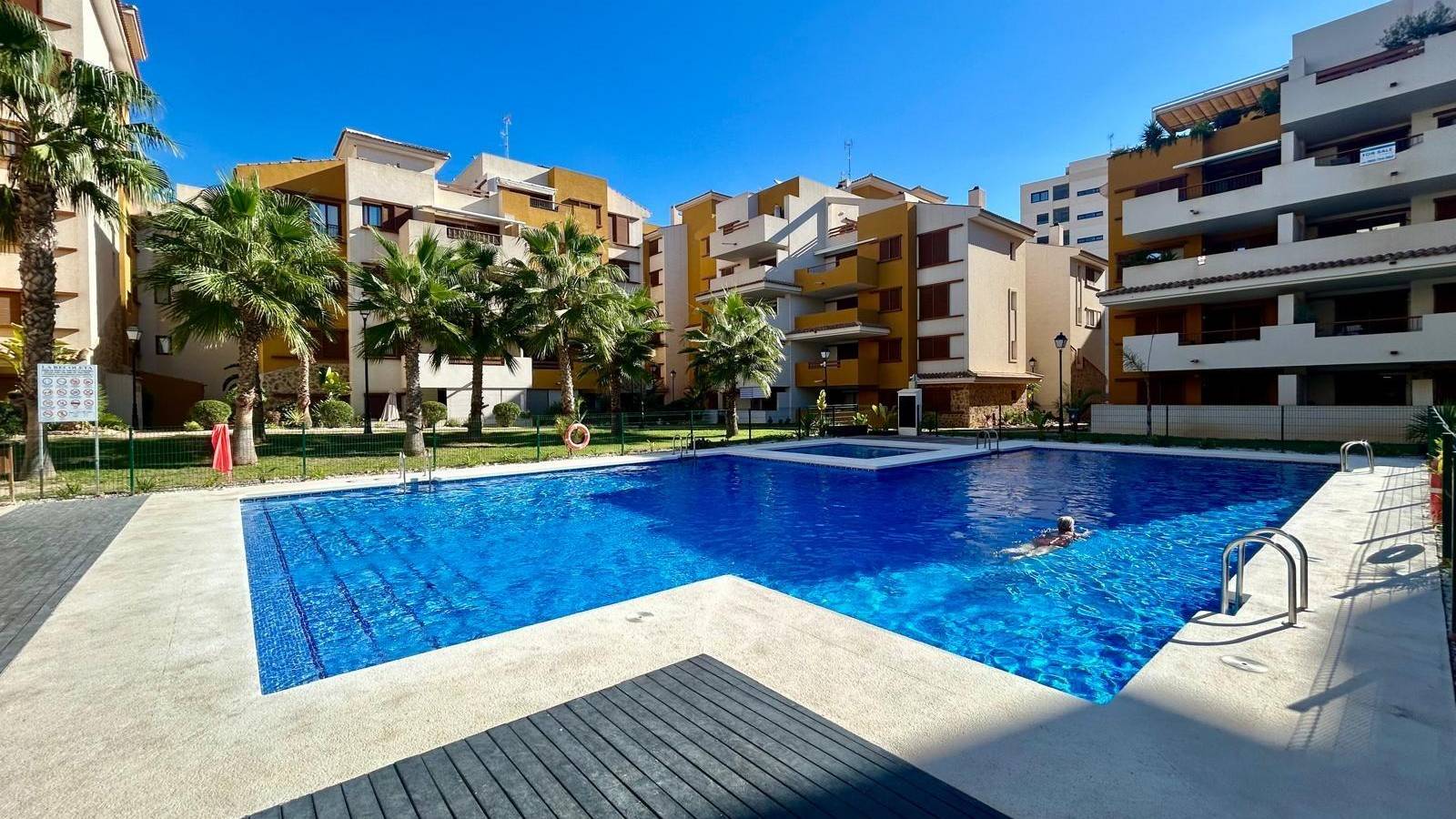 Odsprzedaż - Apartament - Torrevieja - Punta Prima