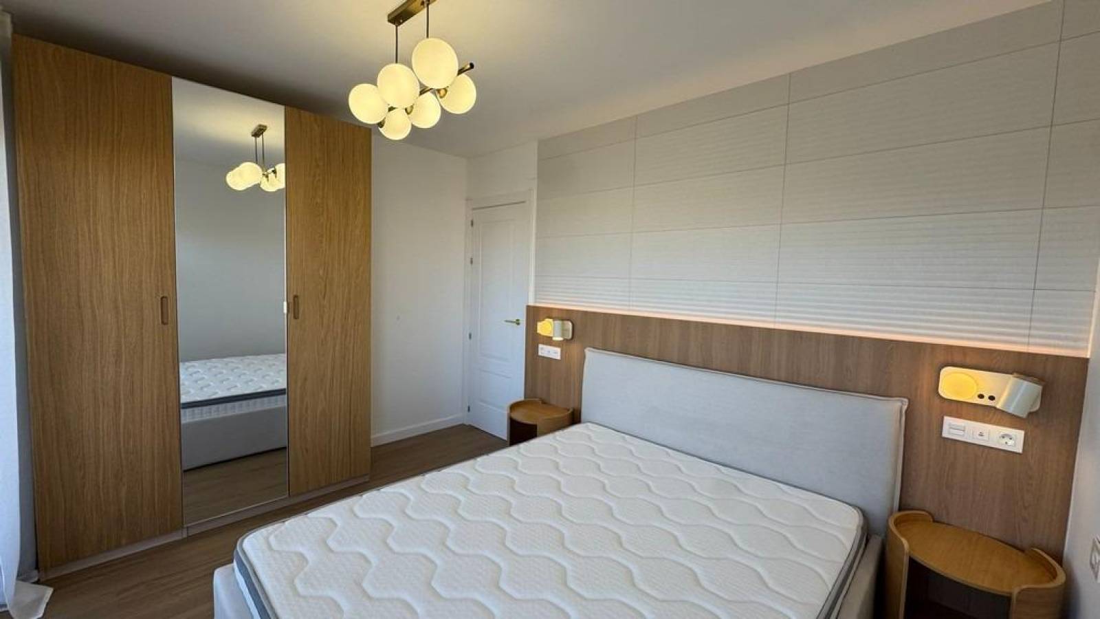 Odsprzedaż - Apartament - Torrevieja - Punta Prima