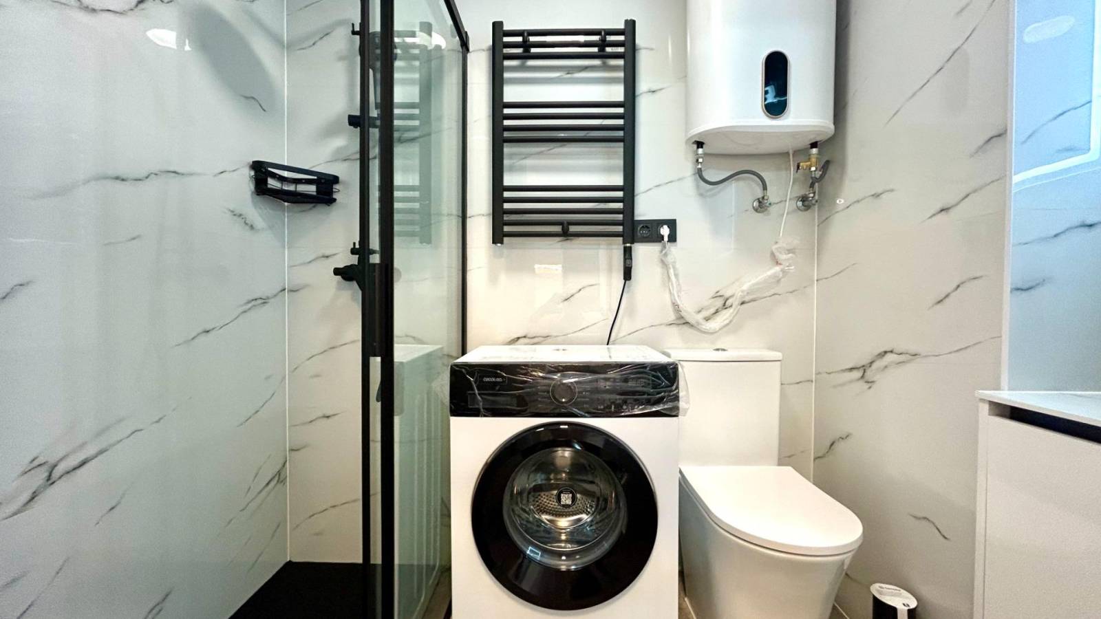 Odsprzedaż - Apartament - Torrevieja - Punta Prima