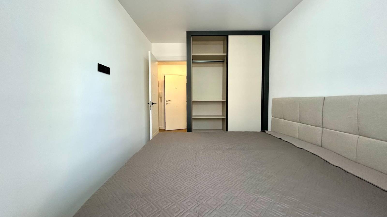 Odsprzedaż - Apartament - Torrevieja - Punta Prima