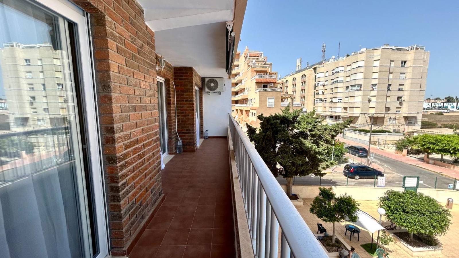 Odsprzedaż - Apartament - Torrevieja - Punta Prima