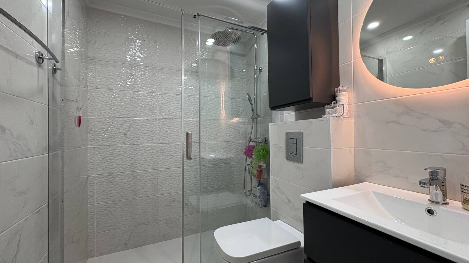 Odsprzedaż - Apartament - Torrevieja - 