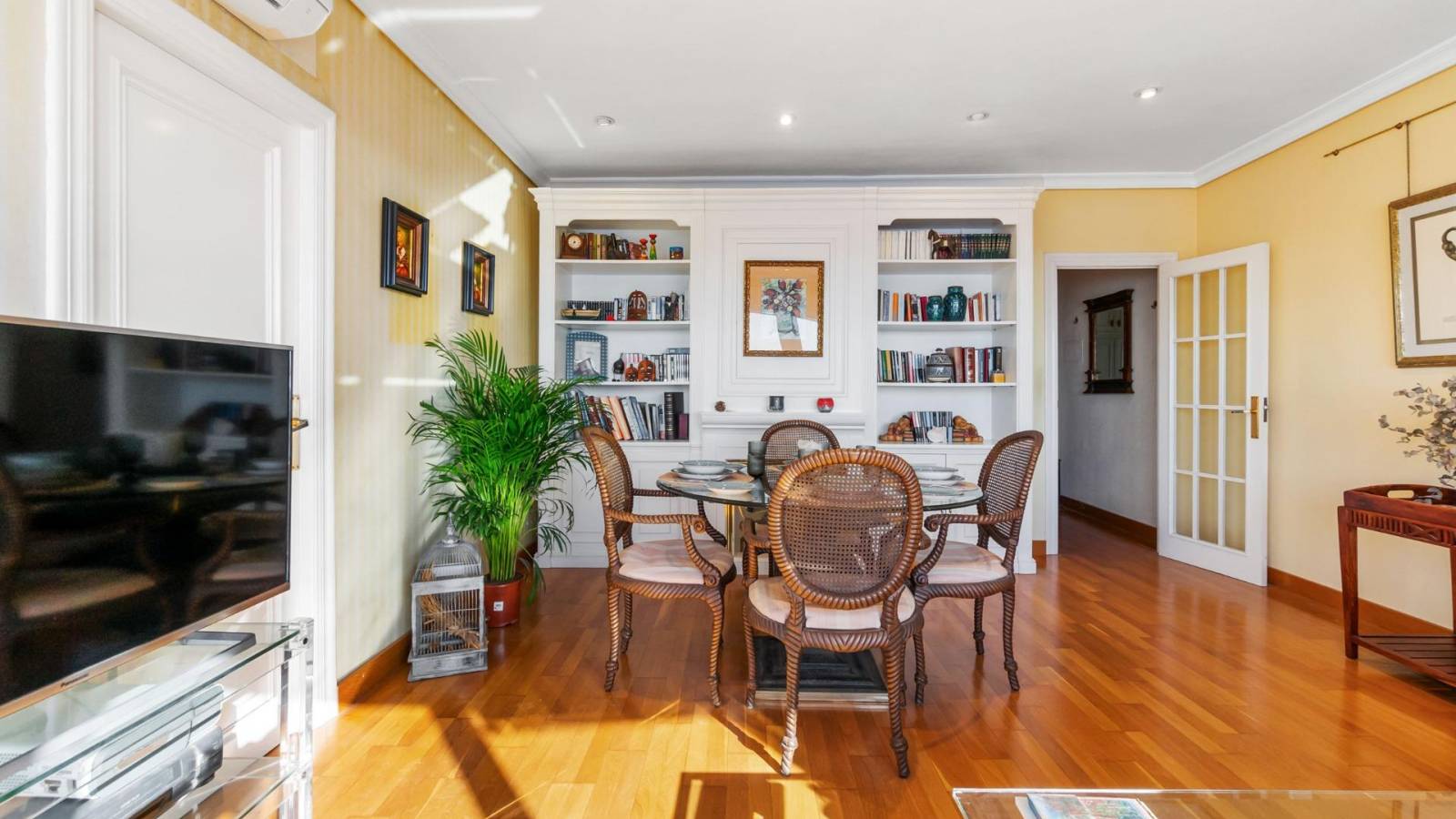 Odsprzedaż - Apartament - Torrevieja - 