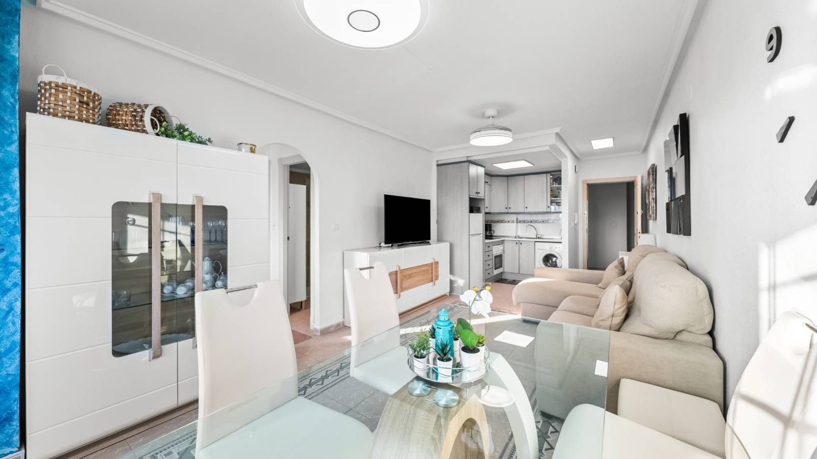 Odsprzedaż - Apartament - Torrevieja - 