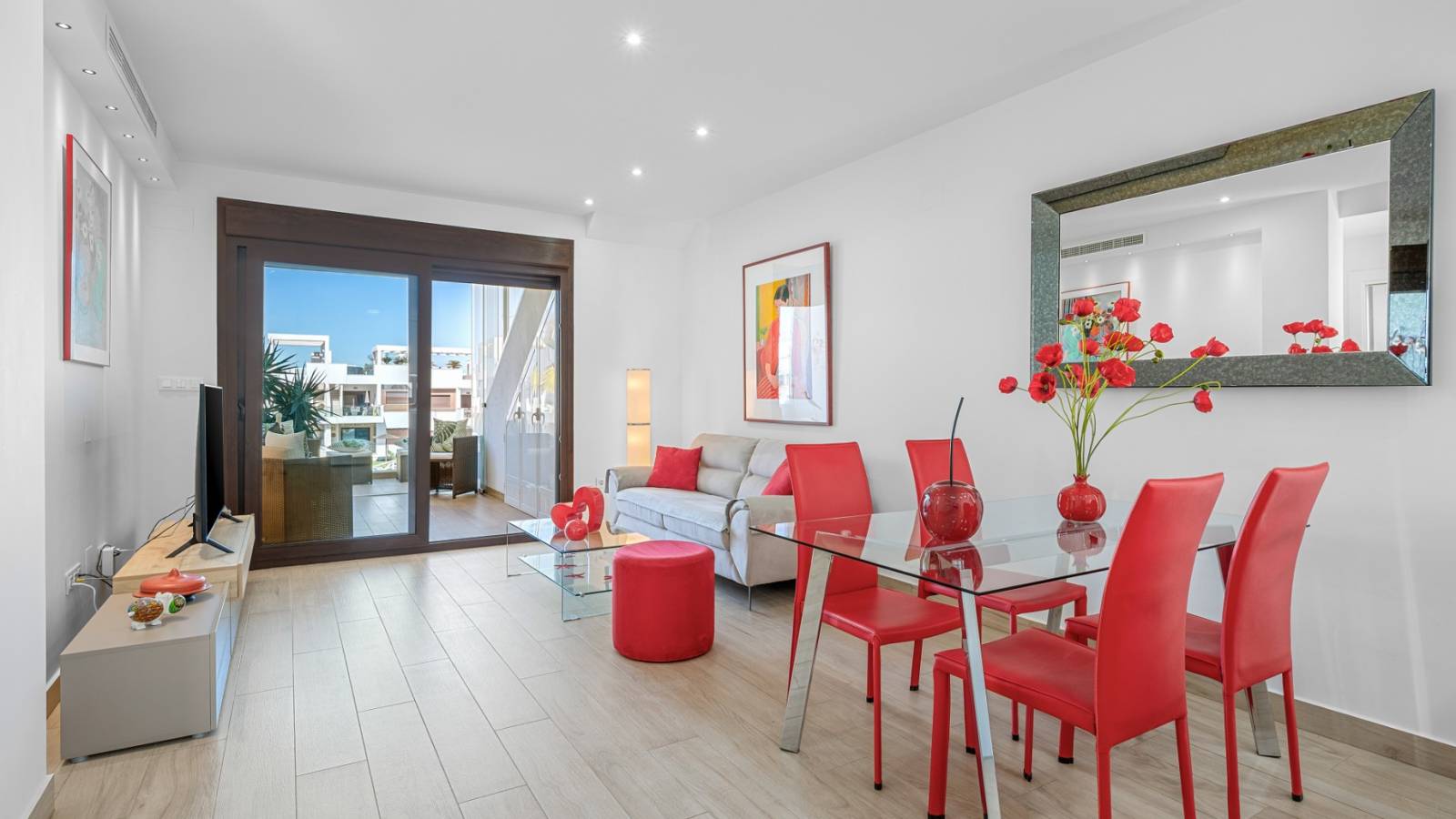 Odsprzedaż - Apartament - Torrevieja - 