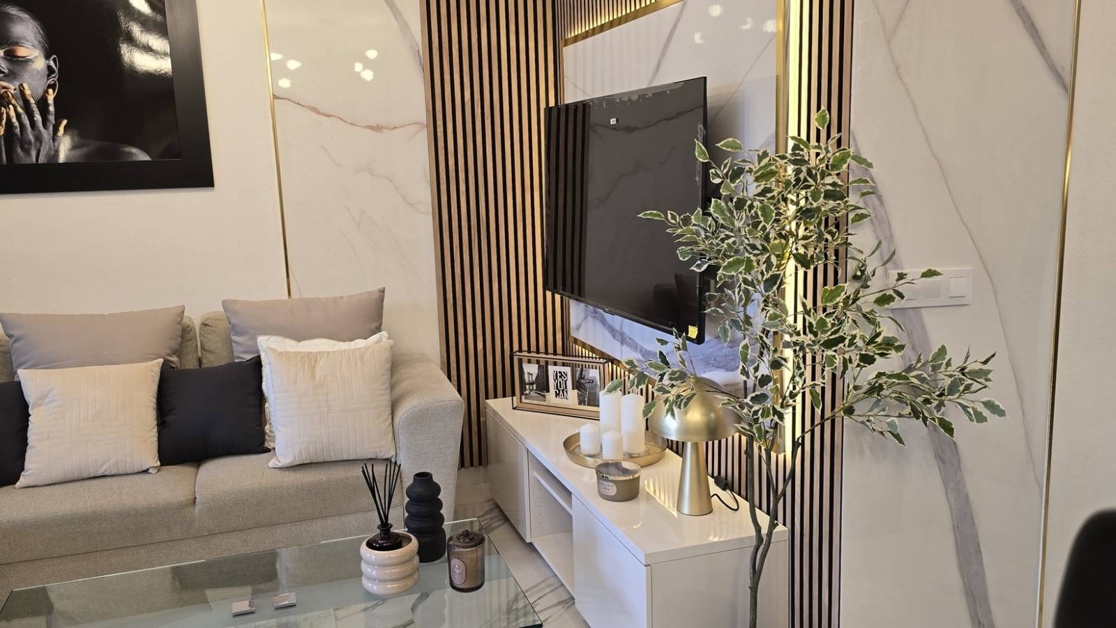 Odsprzedaż - Apartament - 