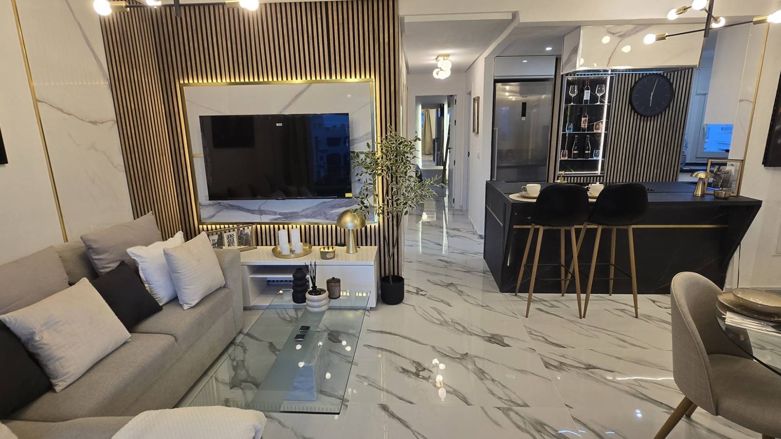 Odsprzedaż - Apartament - 